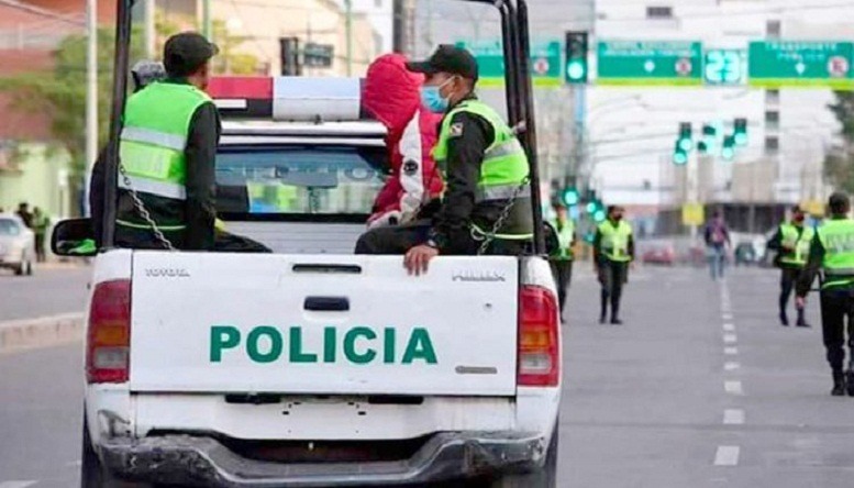 Policía reporta 62 arrestados y cuatro vehículos retenidos en La Paz