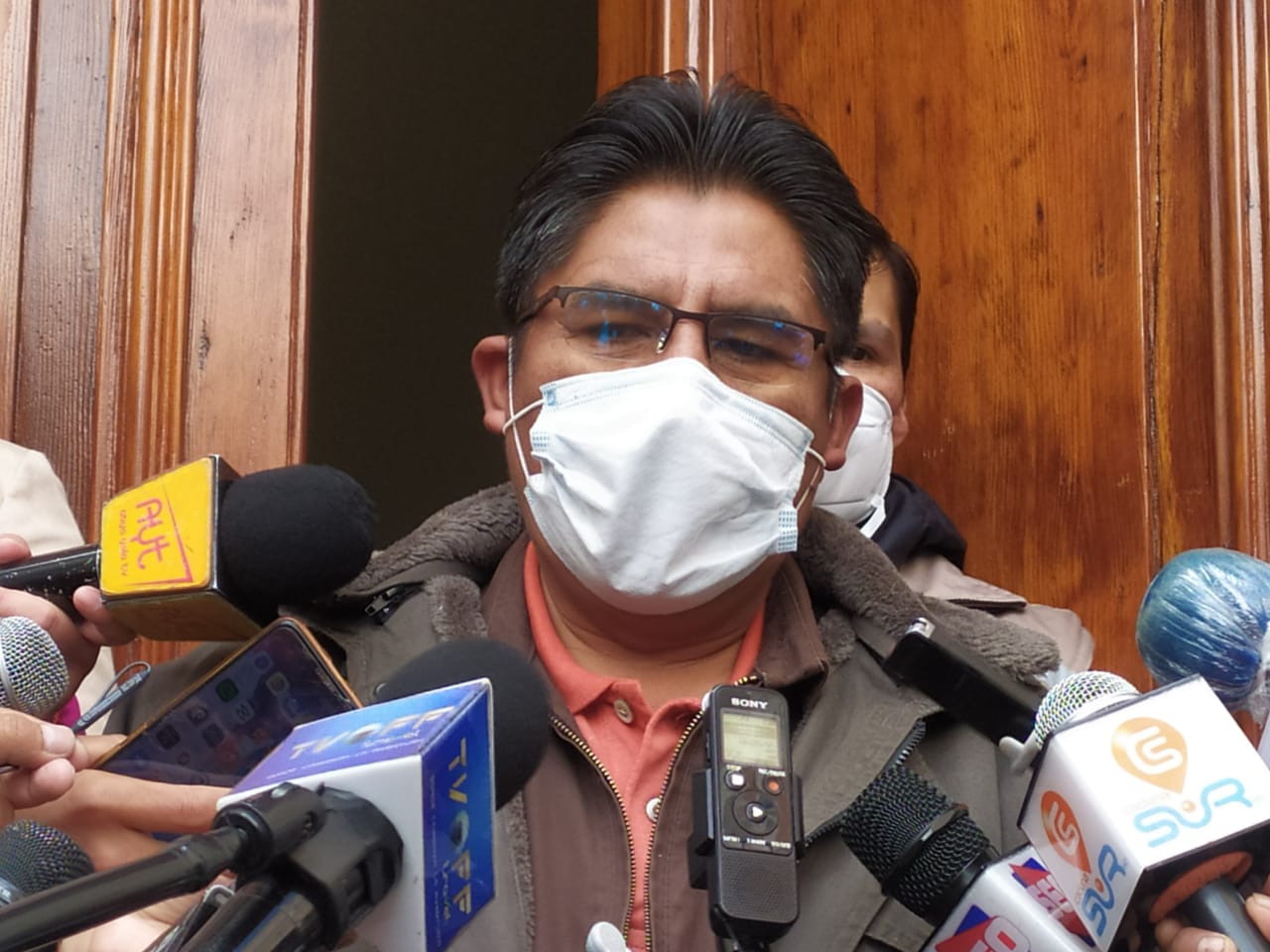 Asambleístas censuran a Patzi por no transparentar ejecución del plan de lucha contra el COVID-19