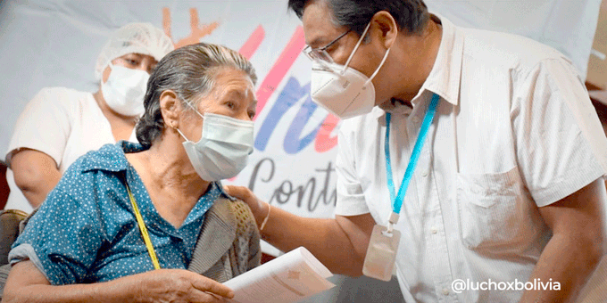 Tras 10 meses de vacunación continua contra el COVID-19, el Gobierno nacional gestiona la tercera dosis de refuerzo