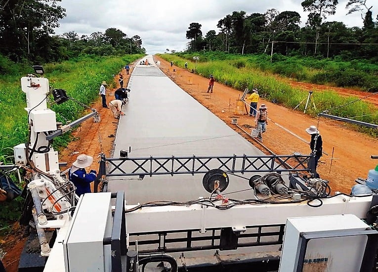 Vinto y Colcapirhua acceden a créditos del FNDR para ejecutar obras viales