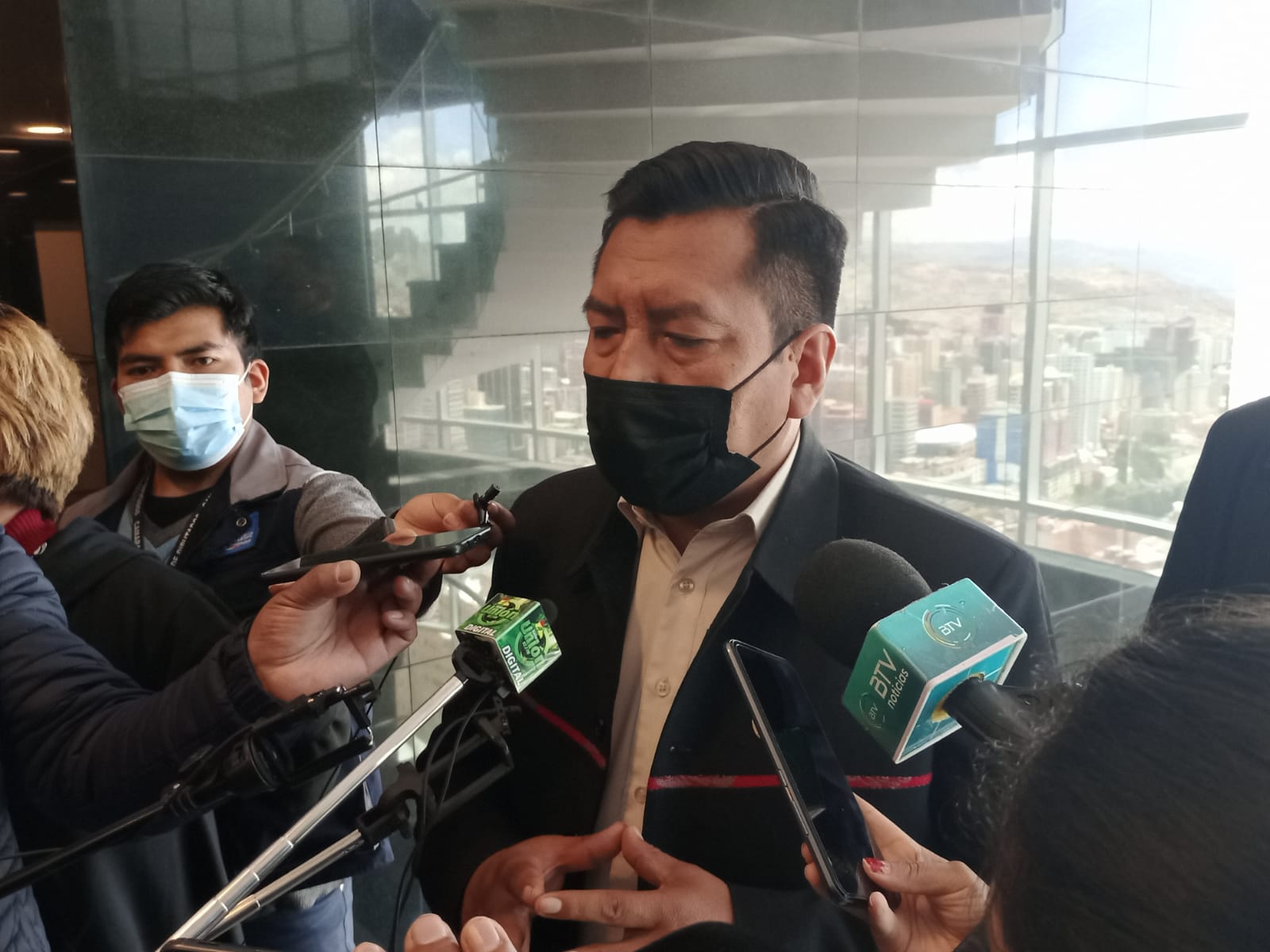 Presidente de Diputados lamenta que oposición siga en su campaña de mentiras respecto a la Ley 1407