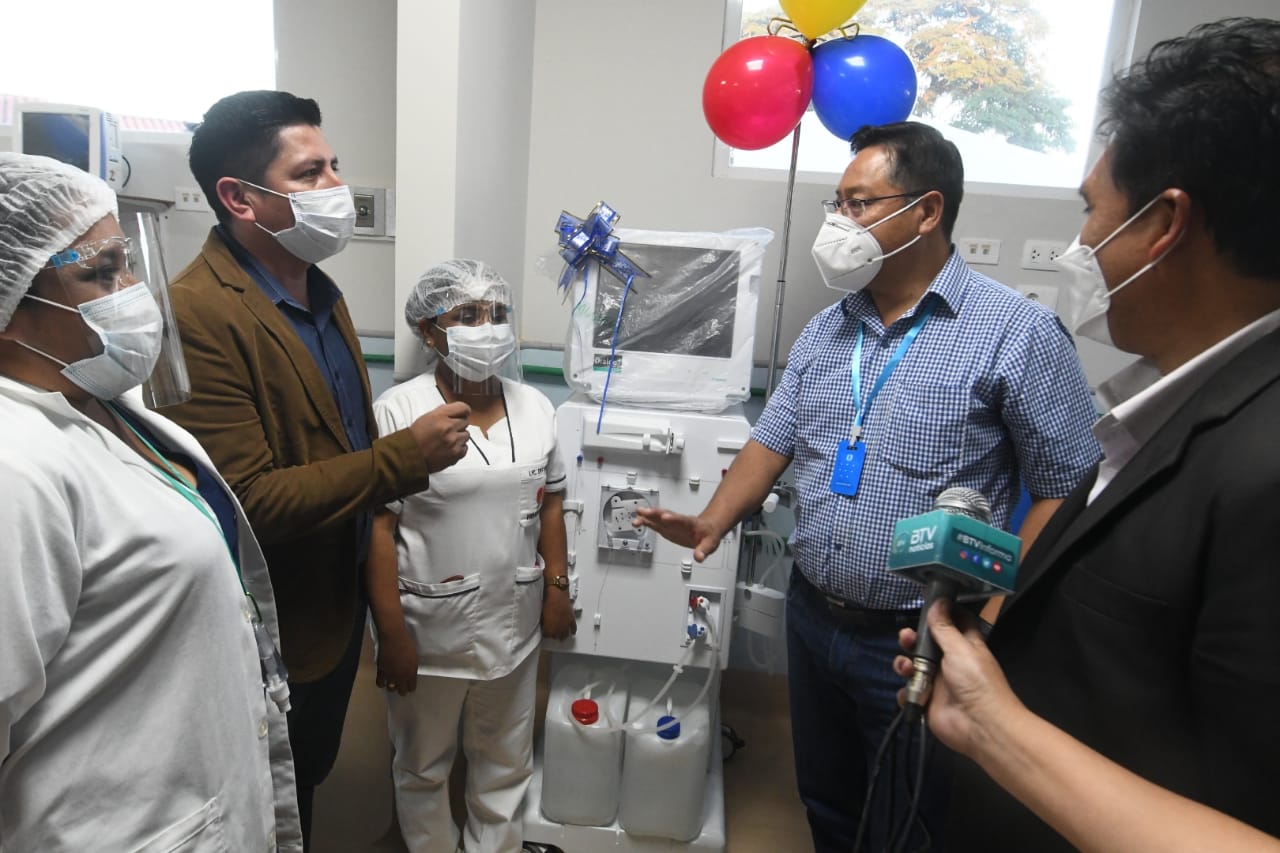 Presidente inaugura unidad de hemodiálisis en el hospital de segundo nivel de Montero, Santa Cruz