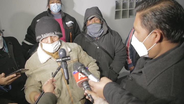 La Paz: Gobierno asigna tres oncólogos al Hospital de Clínicas ante descuido de la Gobernación en atención de pacientes con cáncer