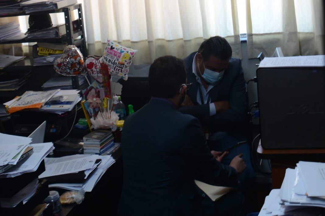 Exalcalde Luis Revilla declara en la Fiscalía por el caso Emapa