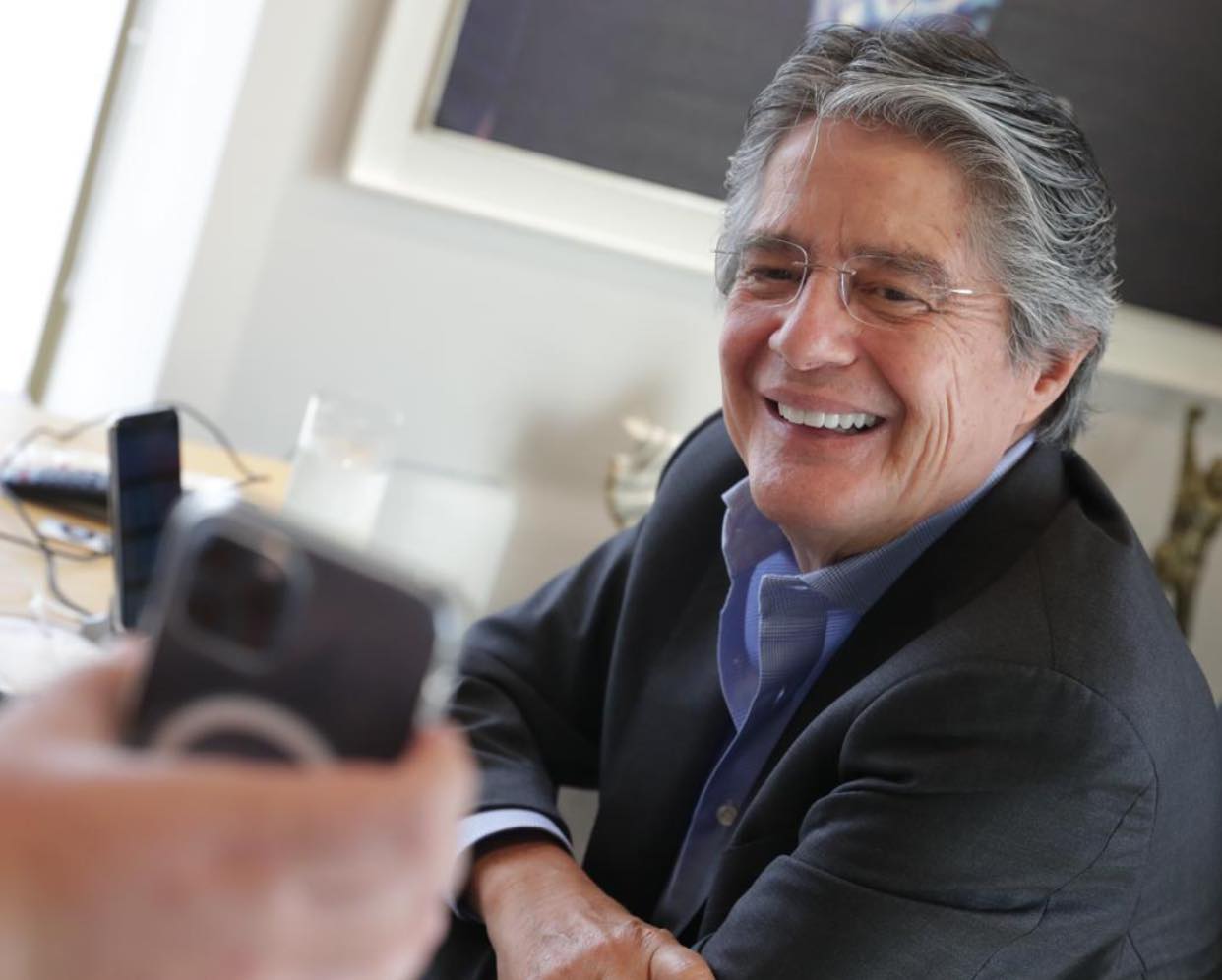 Los laberintos offshore de Guillermo Lasso: accionistas del Banco de Guayaquil detrás del candidato de derecha en Ecuador