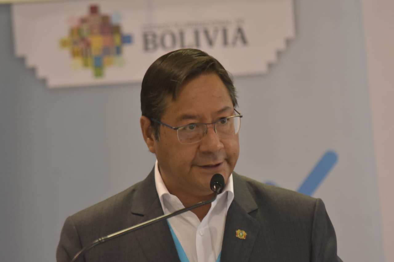 Arce resalta la importancia de la coordinación entre niveles de gobierno y lamenta trabas que puso la Alcaldía paceña