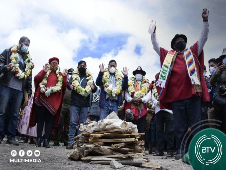 Presidente Arce: Gobierno de facto dejó solo deudas y paralizó proyectos