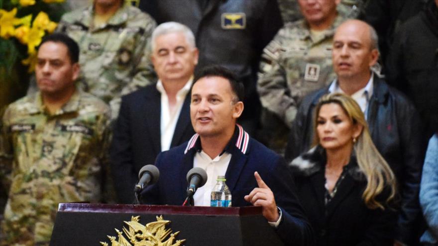 Calvimontes: Exministro de Jeanine Áñez realizó compras por Bs 49 millones sin contrato ni respaldo legal