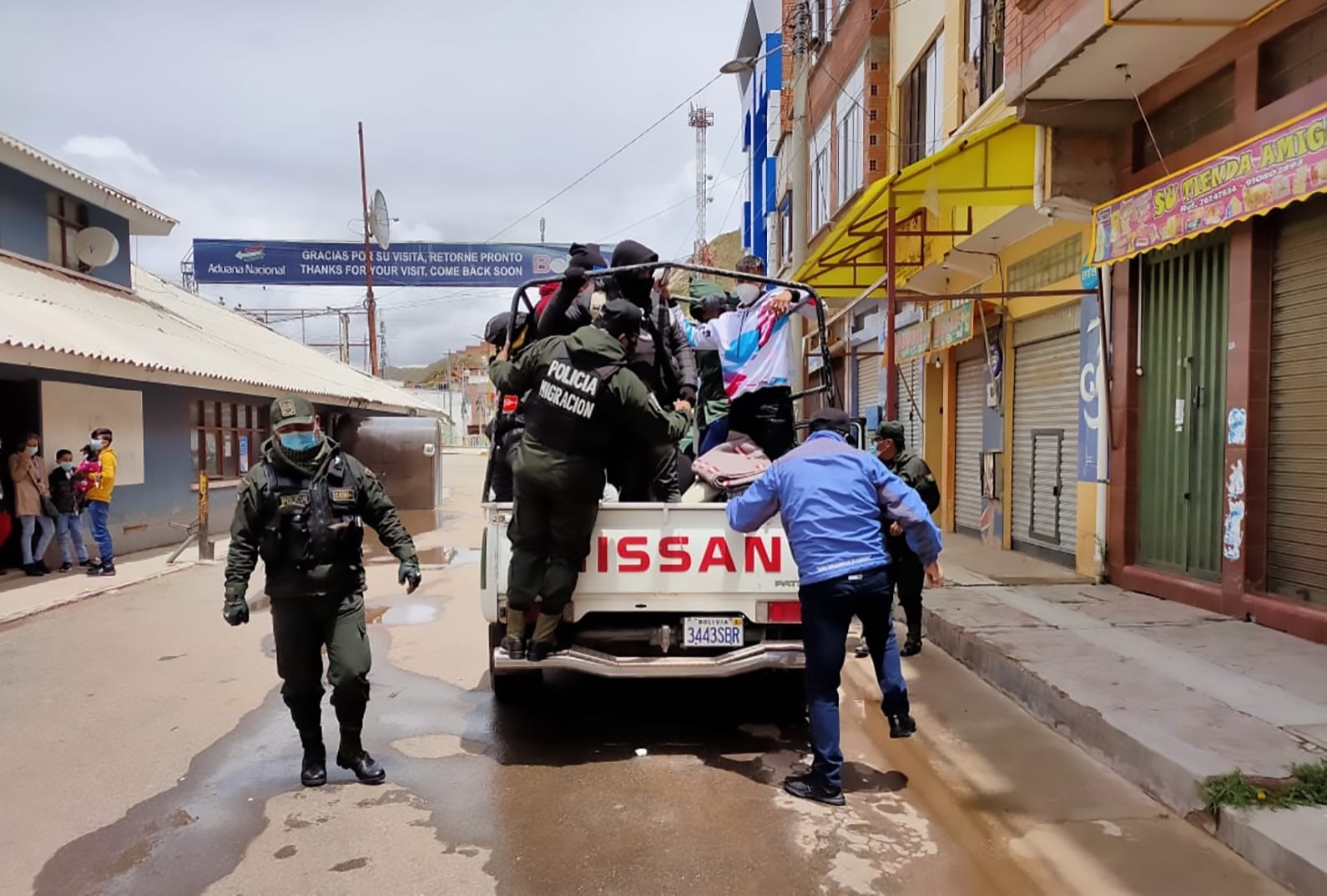 Migración detiene a 30 haitianos que ingresaron al país de manera ilegal