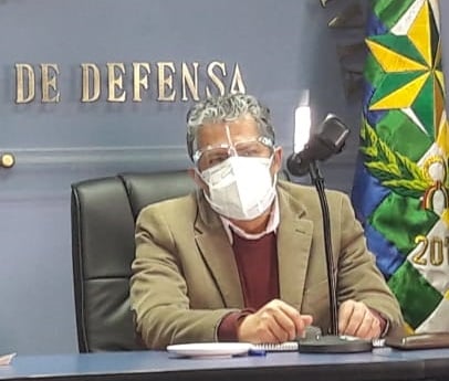 Ministro de Defensa anuncia devolución de Bs 300 a premilitares de categoría 2020-2021