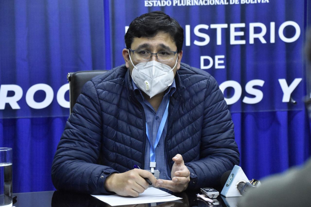 Bolivia impulsará la investigación de energías limpias y renovables