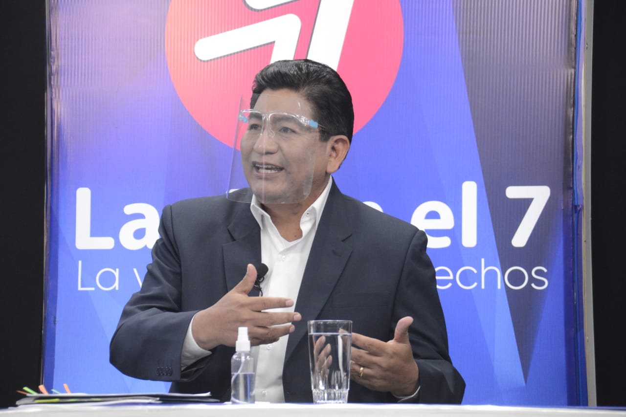 Gobierno ejecuta millonaria inversión para obras que reactivarán la economía de La Paz