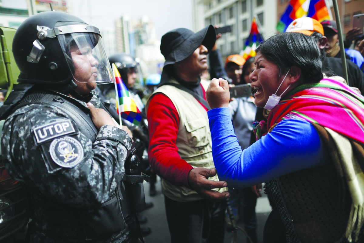 Destacan rol protagónico y fundamental de las mujeres bolivianas en la recuperación de la democracia