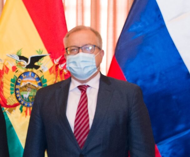 Embajador ruso confirma proyecto de producción de vacuna Sputnik Light, de una sola dosis, en Bolivia