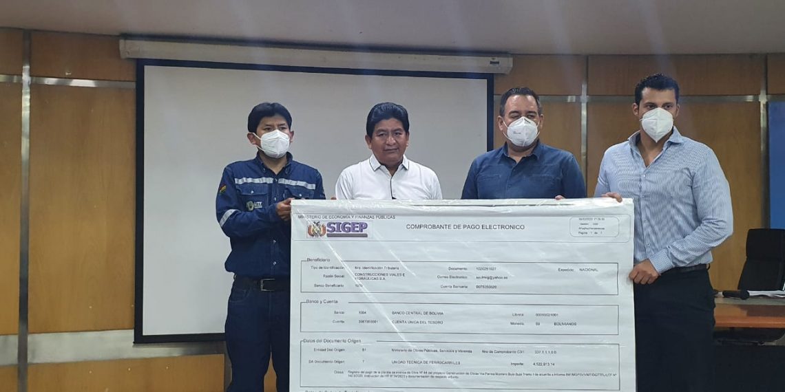 Ministro Montaño afirma que Línea Amarilla del tren metropolitano irá por el borde del río Rocha y fue aprobada por el sector transporte