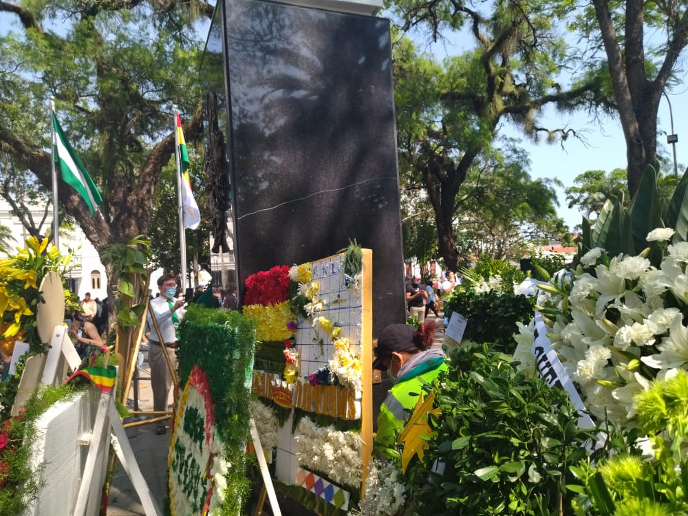 Presidente de Diputados lamenta accionar de opositores que empañaron actos por la efeméride de Santa Cruz