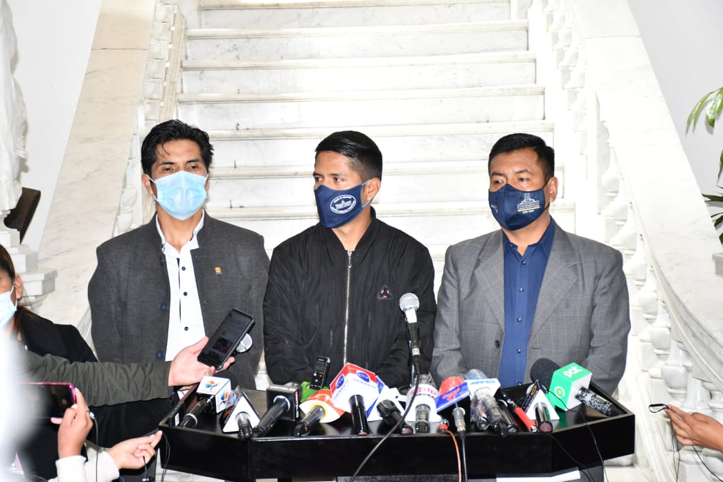 Presidentes del Legislativo resaltan que el MAS es el único partido con presencia en 239 de 337 municipios del país