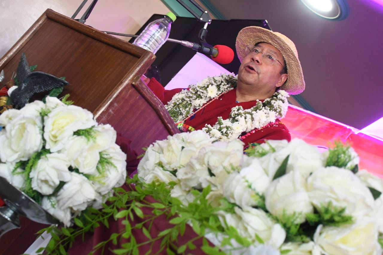 Presidente compromete ayuda para industrializar a Oruro y pide a municipios potenciar la economía productiva departamental