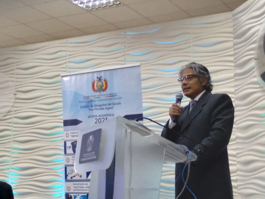 Procurador denuncia viajes irregulares y gastos dispendiosos de exautoridades