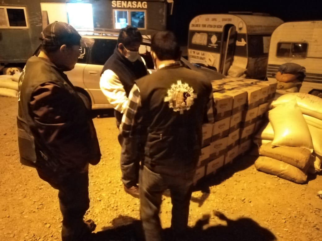 Senasag realiza operativos para frenar el ingreso ilegal de productos de dudosa procedencia al país