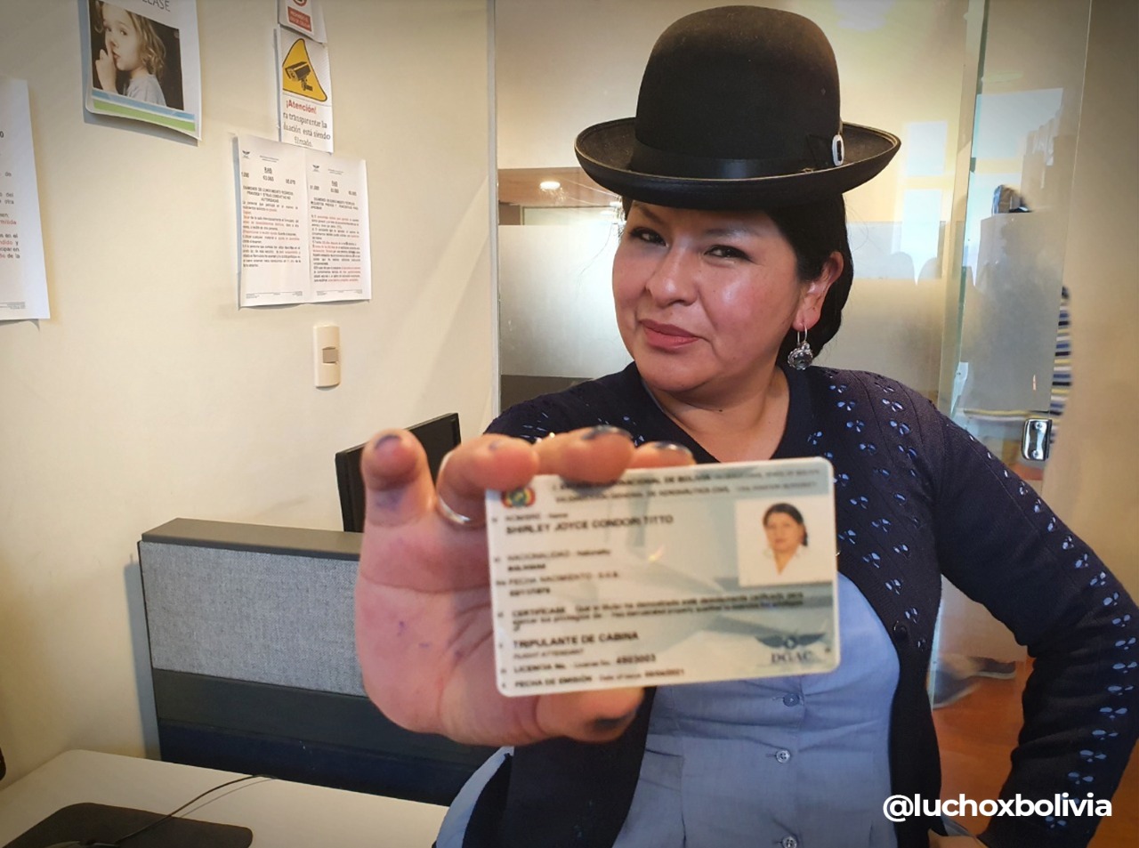 Shirley Condori, tripulante de cabina: Que el color de piel, apellido o vestimenta, no limiten lograr objetivos académicos y laborales