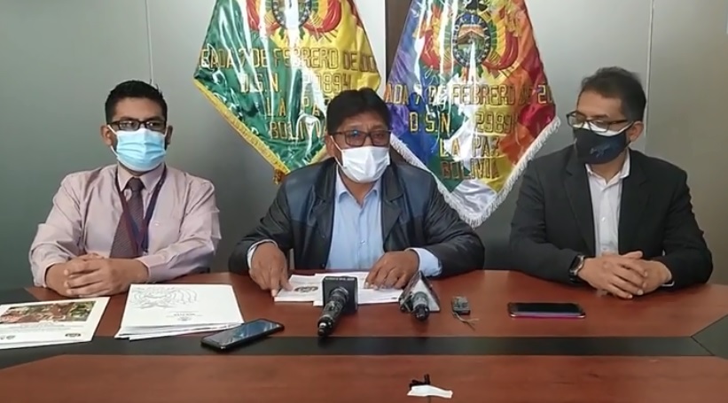 Transgénicos: Viceministro de Medio Ambiente asegura que decretos abrogados no tuvieron utilidad jurídica