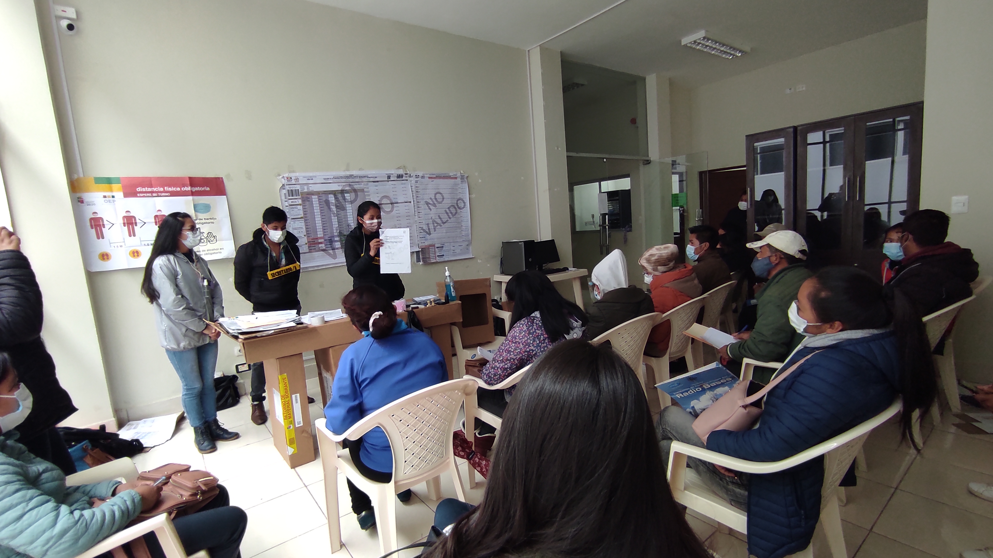 TED Potosí capacita a notarios electorales