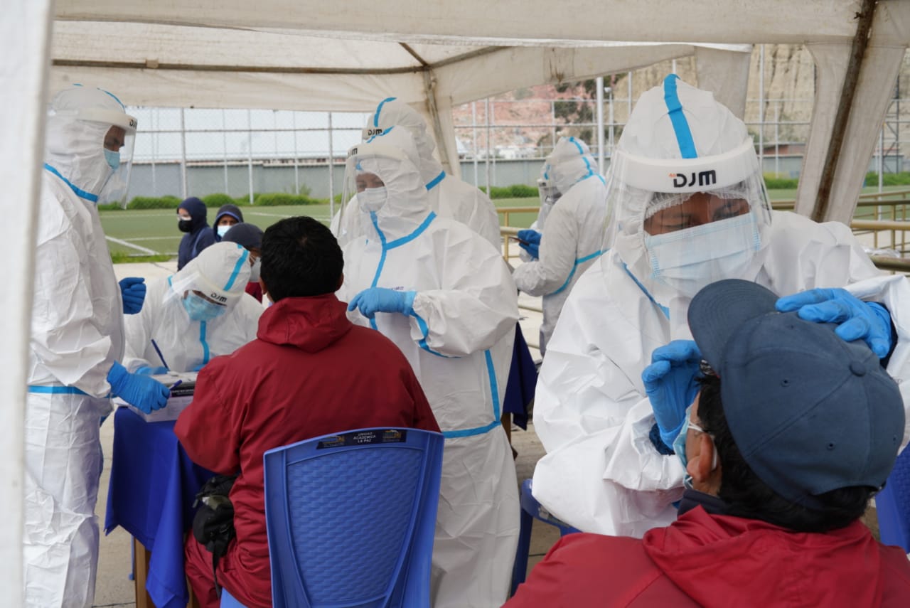 Ministerio de Salud realiza contención del brote epidemiológico del COVID-19 en Puerto Quijarro
