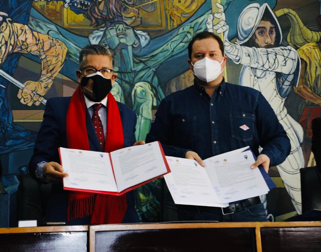 Los mejores estudiantes de la UMSA realizarán pasantías y trabajo dirigido en YPFB