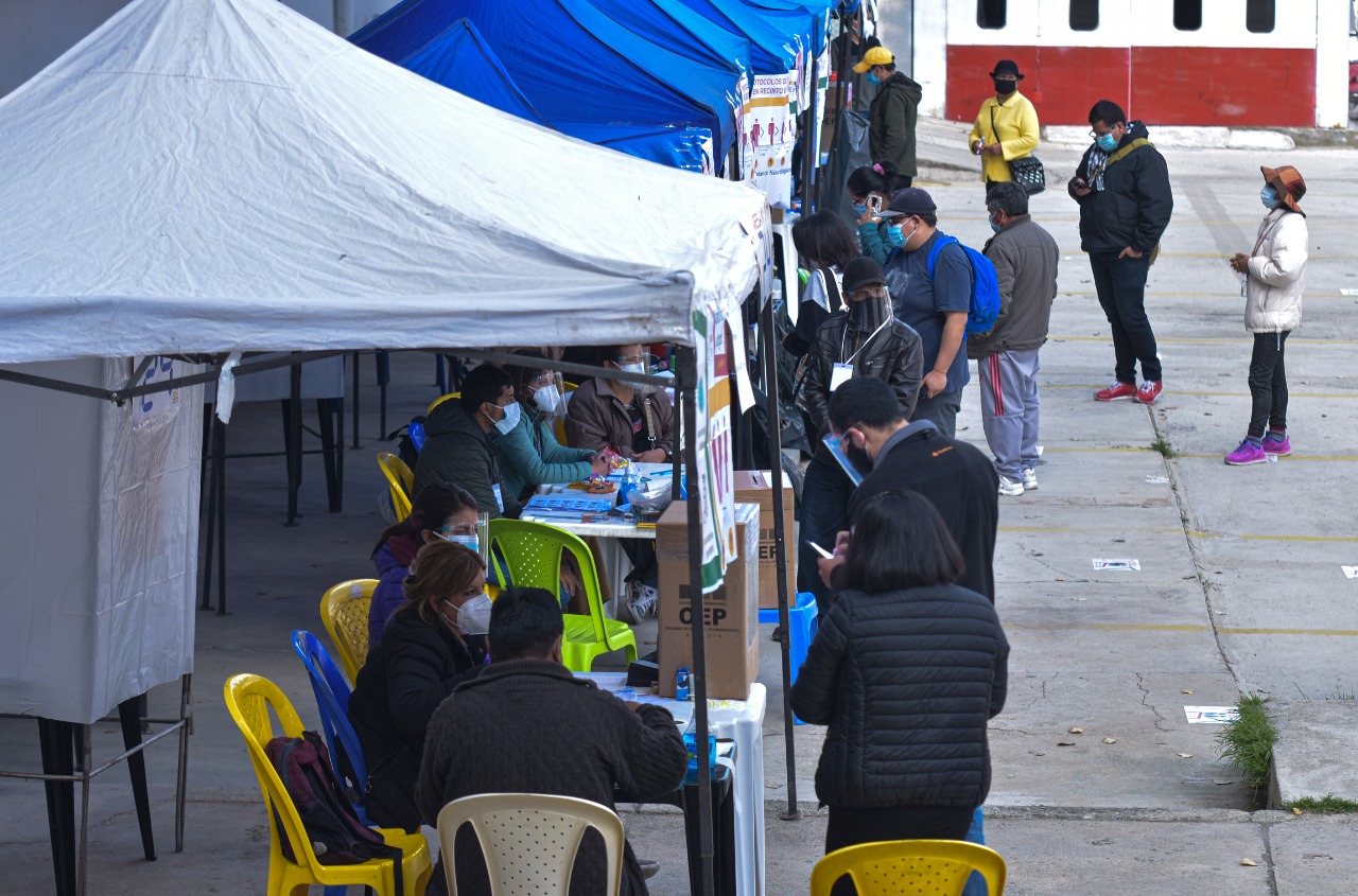 TSE: Plataforma ciudadana no reportó inconvenientes en balotaje electoral