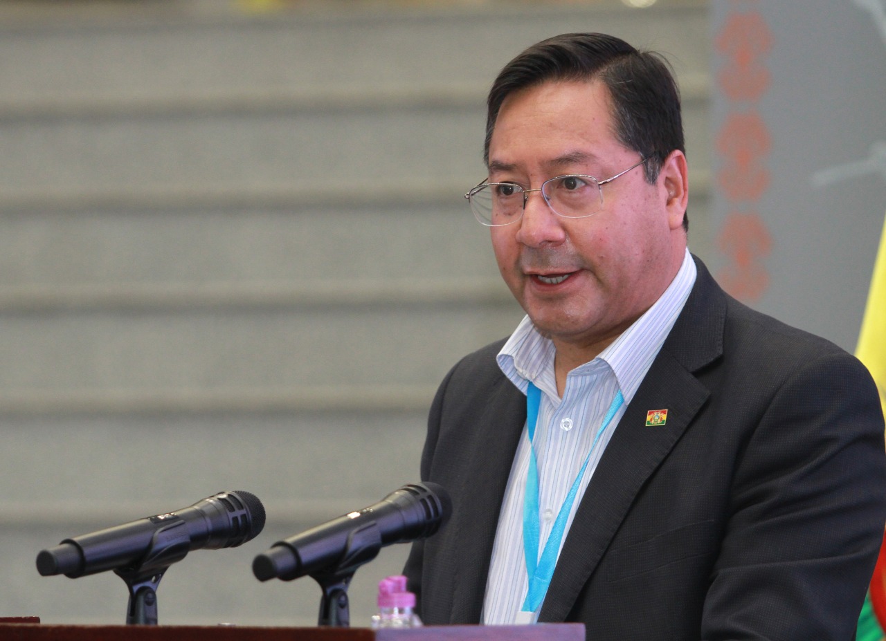 Presidente Arce: Las pruebas masivas ayudan a detectar más casos de COVID-19 para atención oportuna