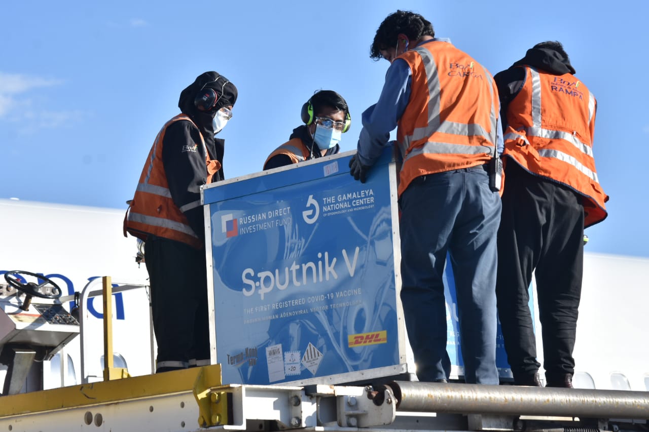 Organizaciones sociales destacan que la llegada de vacunas Sputnik V es una esperanza de vida para los bolivianos