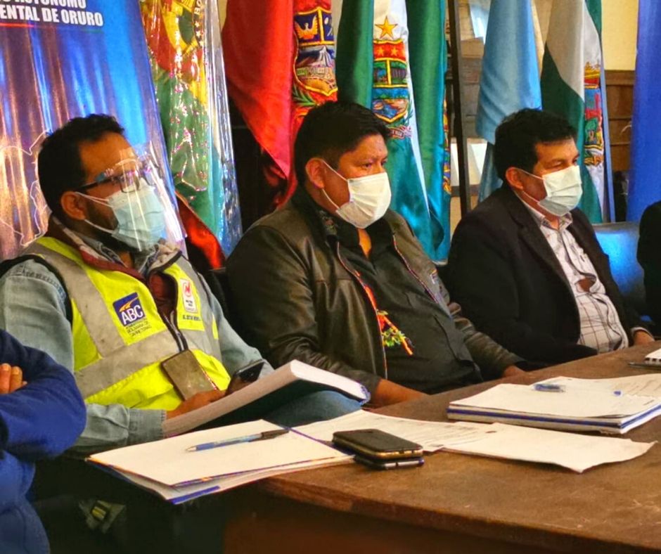 La ABC inicia procedimientos legales para la construcción y asfaltado de carreteras en Oruro