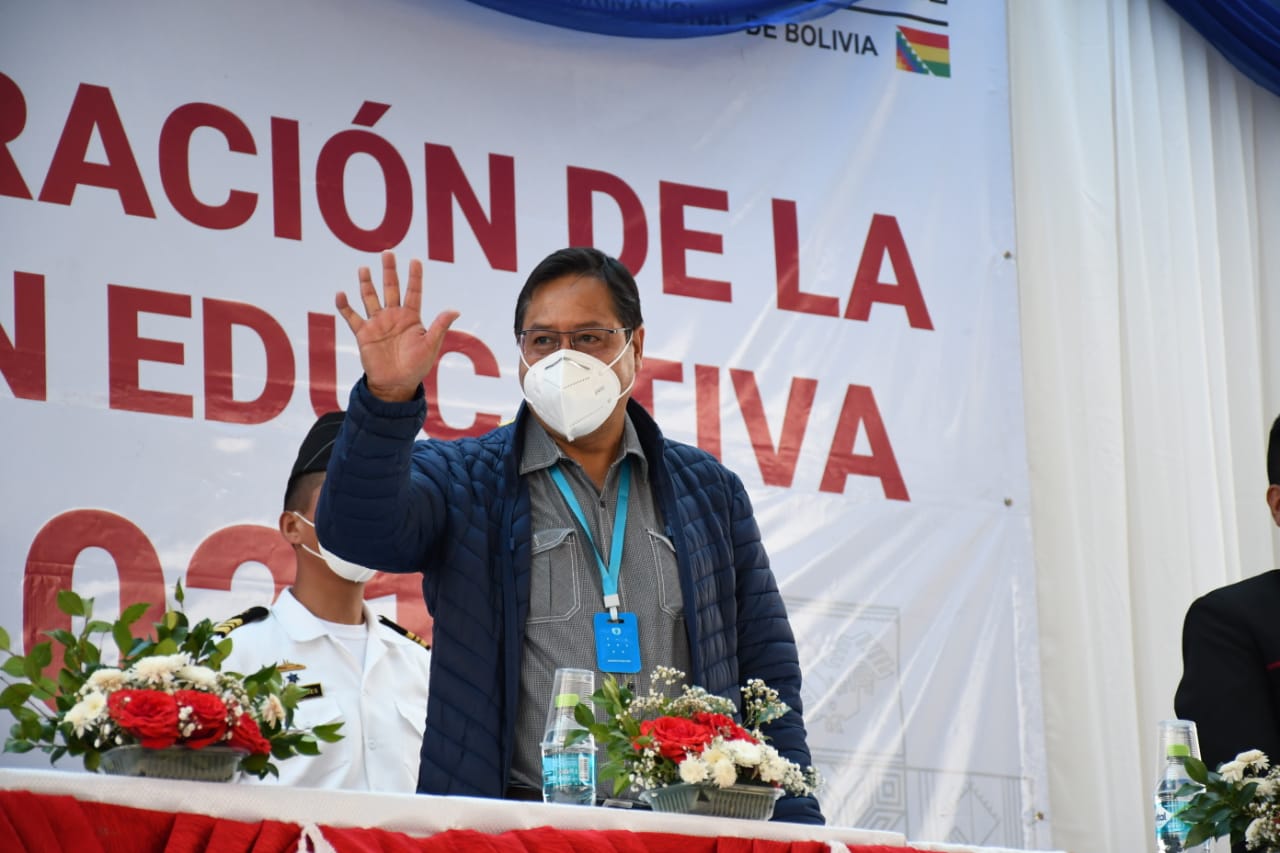 Bolivia inicia gestión escolar 2021 y recupera el derecho a la educación bajo tres modalidades