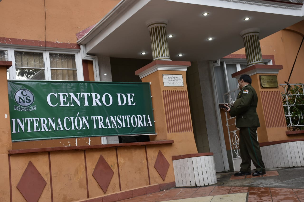 Inauguran Centro de Internación COVID en La Paz para pacientes leves de la Policía