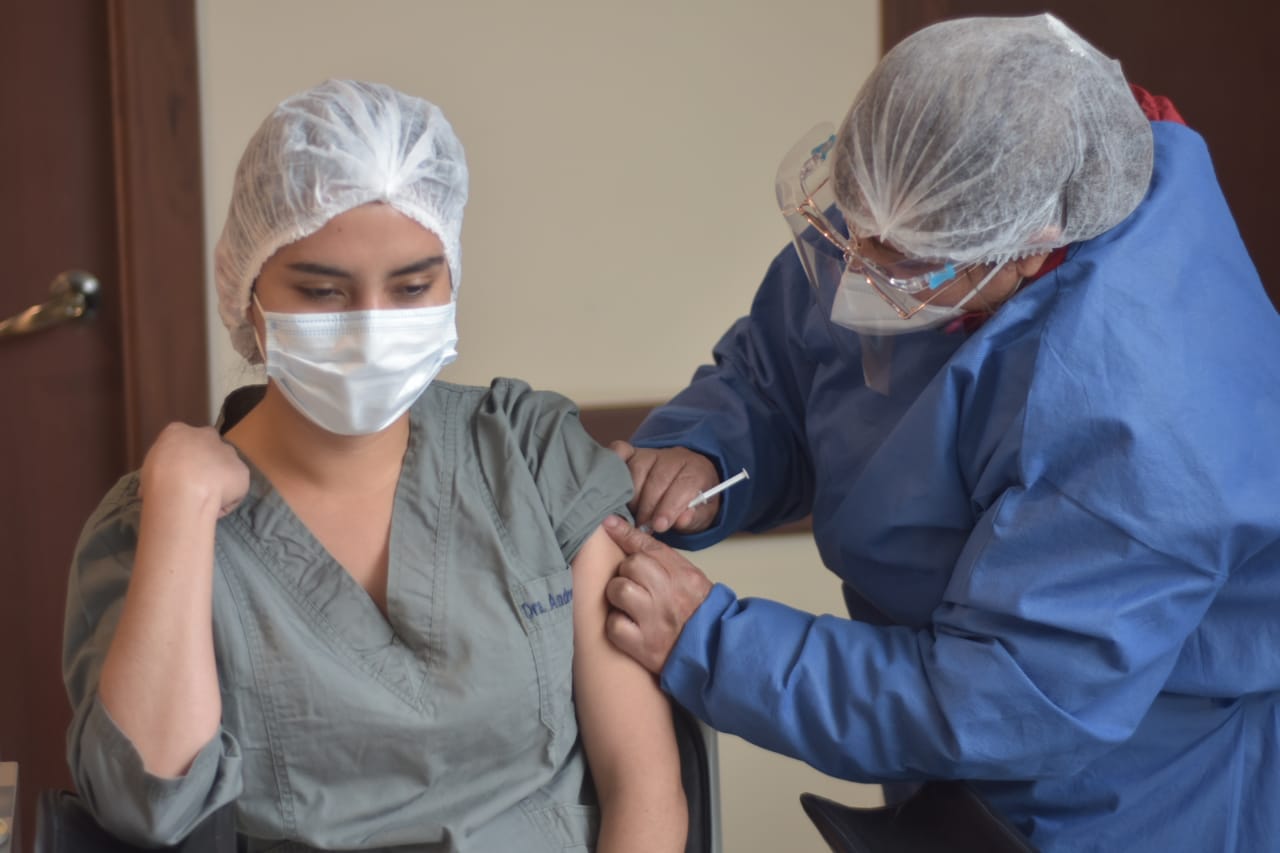 Castro: Primera fase de vacunación ha sido bastante exitosa