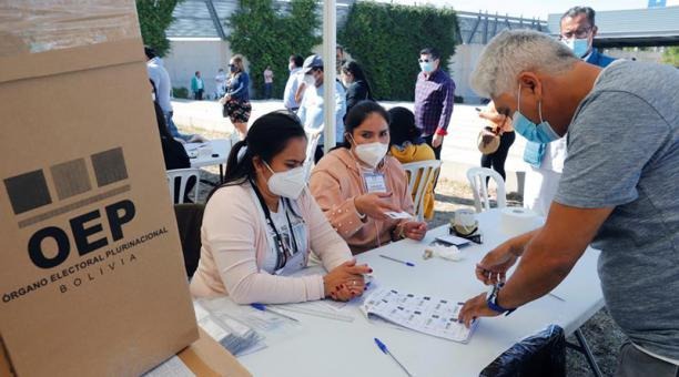 Tribunal electoral activa seis disposiciones sobre el tránsito vehicular para las elecciones subnacionales