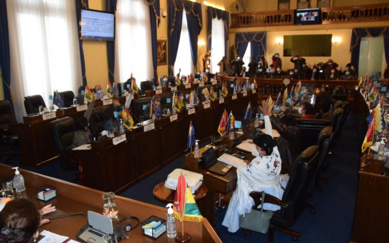 Senado sanciona ley que declara prioridad nacional ampliación de la avenida Periférica de El Alto