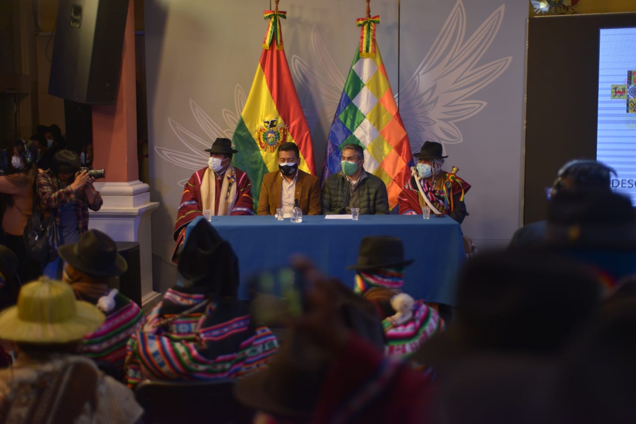 Conmemoran el centenario de la sublevación y masacre de Jesús de Machaca