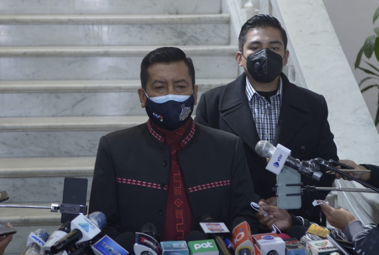 Presidente de Diputados rechaza supuesta injerencia del Gobierno del Reino Unido y pide informe a la Cancillería