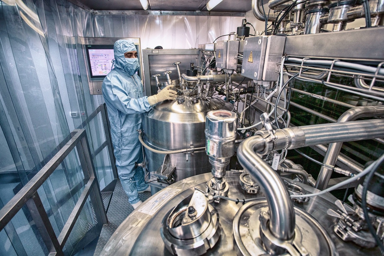 Presidente Arce saluda a Cuba, único país latinoamericano que tiene dos vacunas contra el COVID-19 en fase final de ensayos