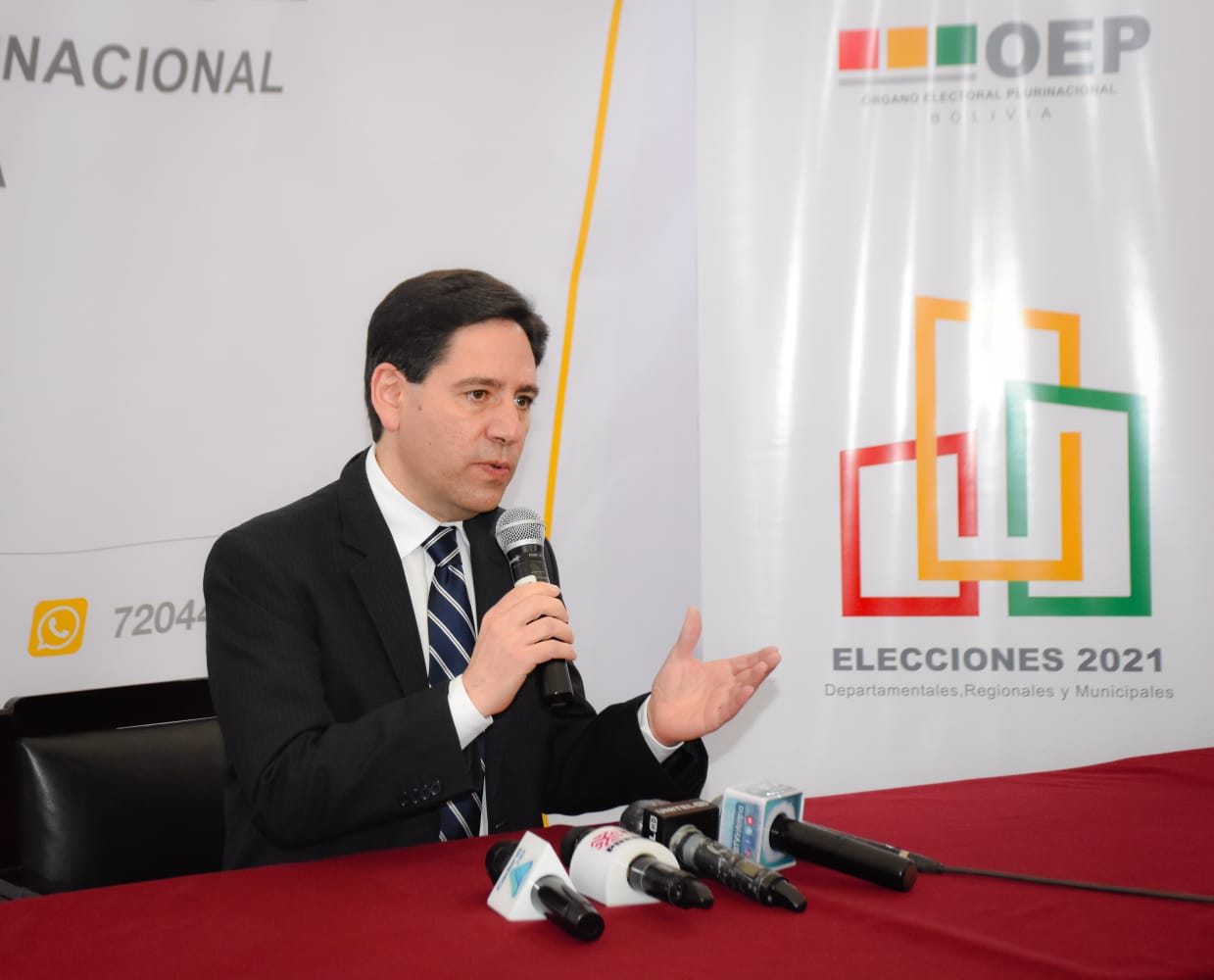 TSE reporta “calma y tranquilidad” en media jornada de votación en cuatro departamentos