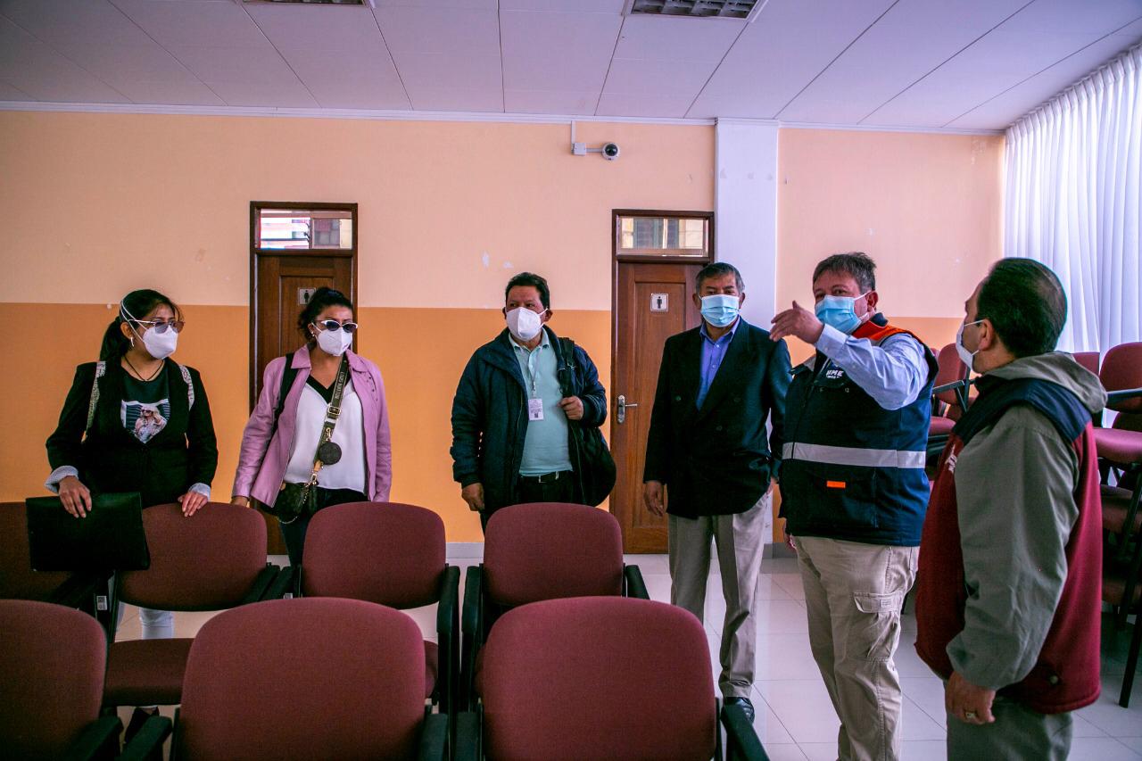 Ministerio de Salud y universidades acuerdan fortalecer la campaña de vacunación anticovid