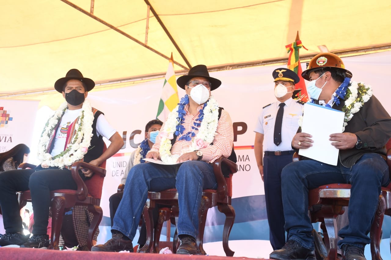 Firman convenio de financiamiento de Bs 72,3 millones para construcción de aducción entre Misicuni y zona Sur de Cochabamba (adelanto)