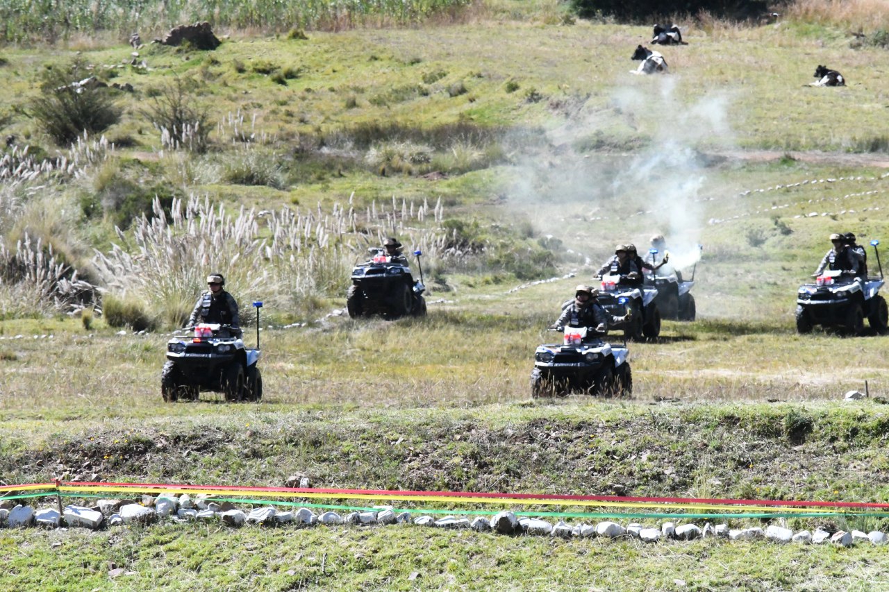 Operadores tácticos de la Armada Boliviana fueron entrenados para la lucha contra el contrabando y narcotráfico