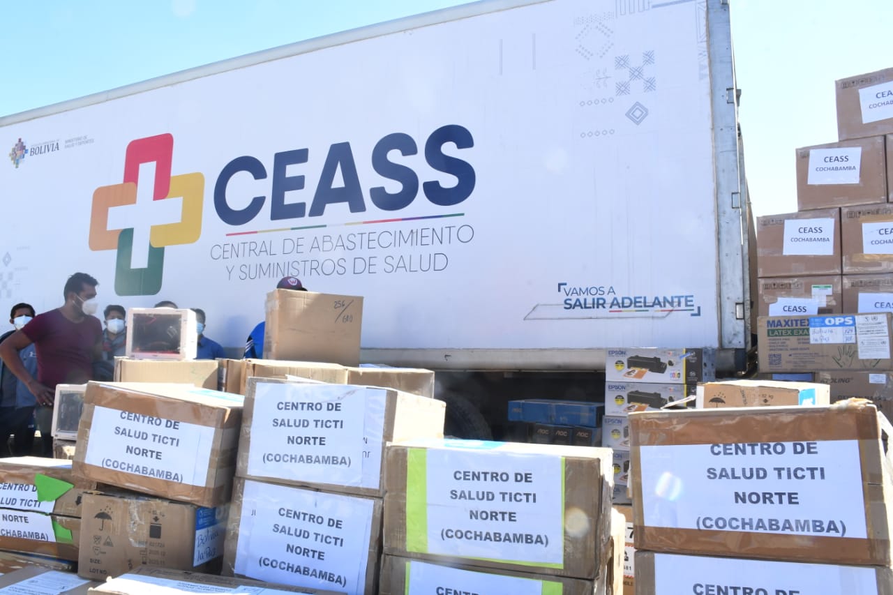 Entregan equipos e insumos médicos para Cochabamba por un valor superior a los Bs 5 millones (adelanto)