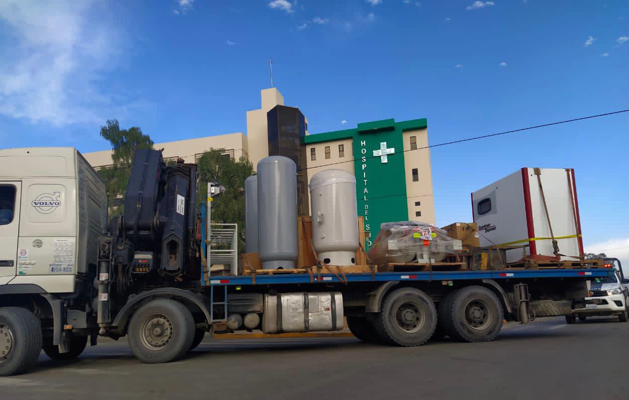 Planta generadora de oxígeno llega a Cochabamba para atención de pacientes COVID-19
