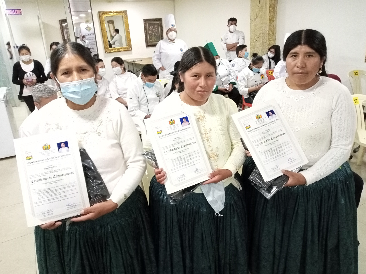 Educación entregará certificación de competencias a 626 personas en Chuquisaca y Potosí