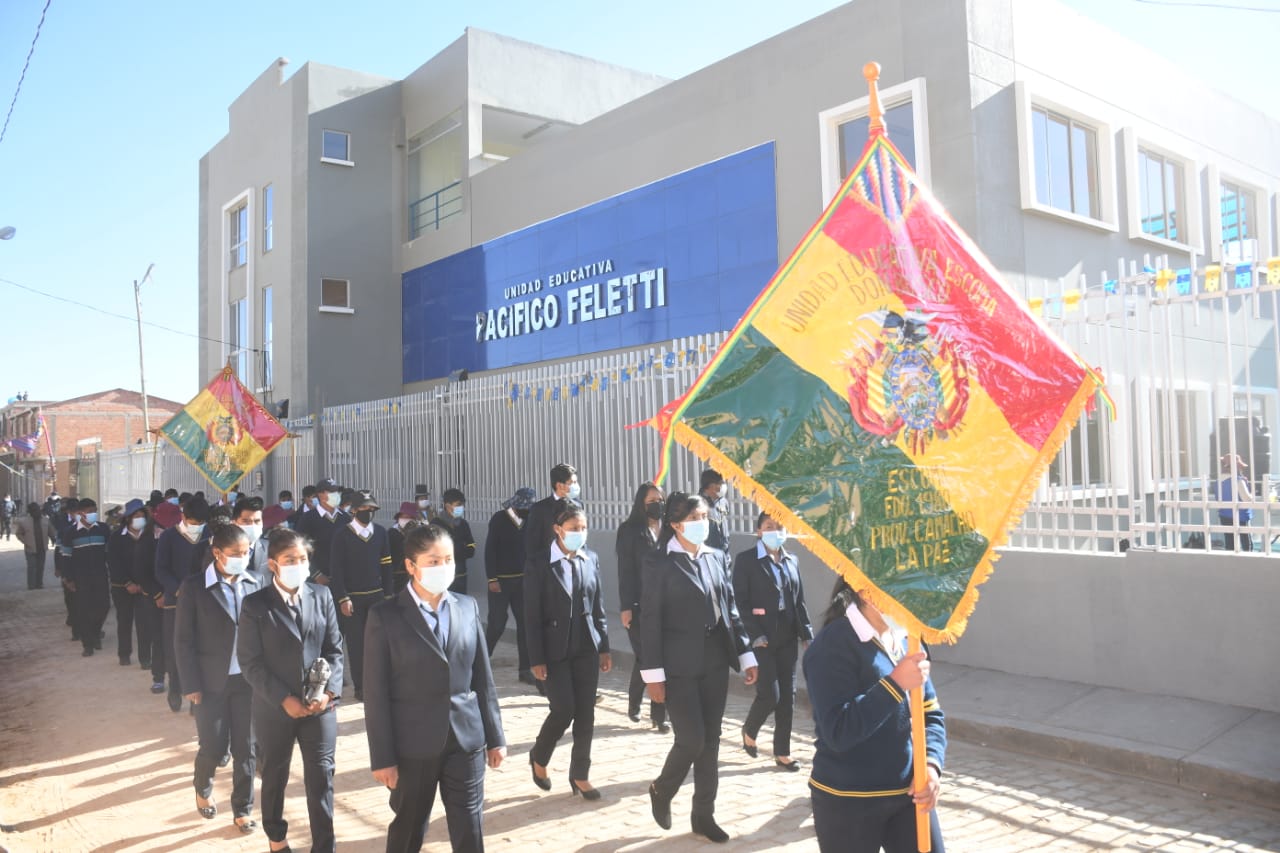 Presidente entrega Unidad Educativa Pacífico Feletti en el municipio de Escoma  (Adelanto)