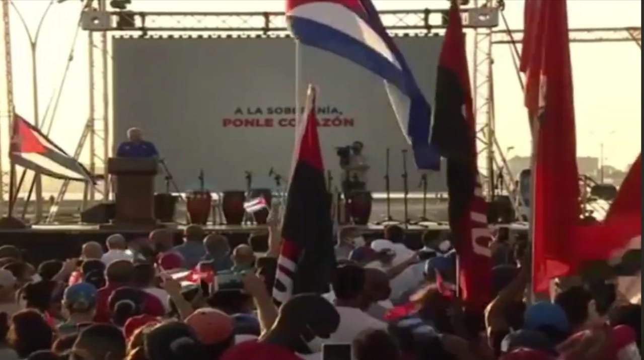 Presidente de Cuba denuncia la ejecución de una ciberguerra financiada por EEUU